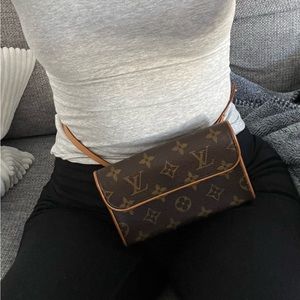 Authentic Louis Vuitton Florentine XS Waist Bag